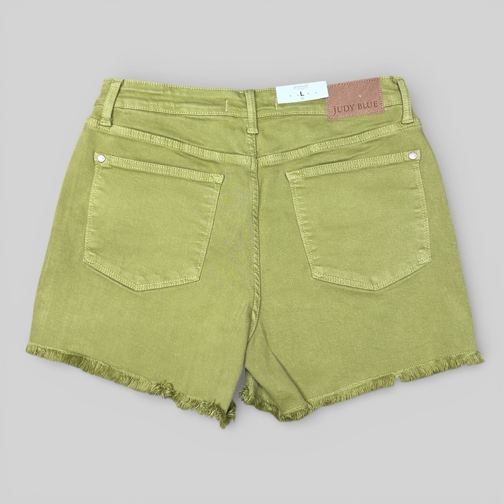 Judy Blue Matcha Green Fray Hem Mid Rise Shorts Size Large NWT - Picture 5 of 10